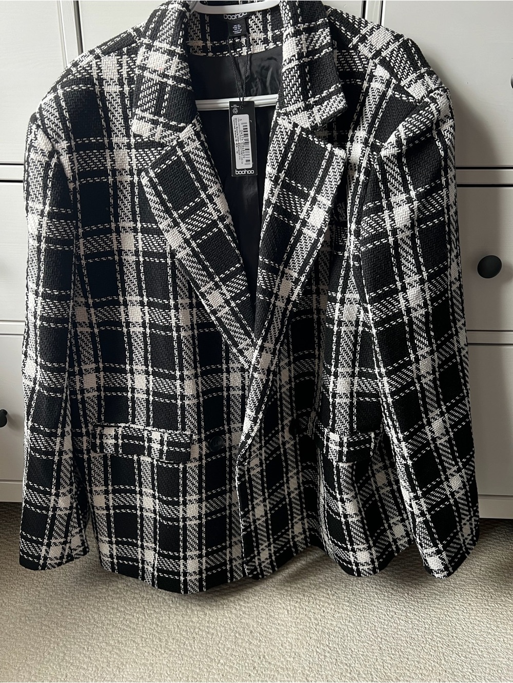 Boohoo Black & White Plaid Tailored Blazer - Picture 2 of 5